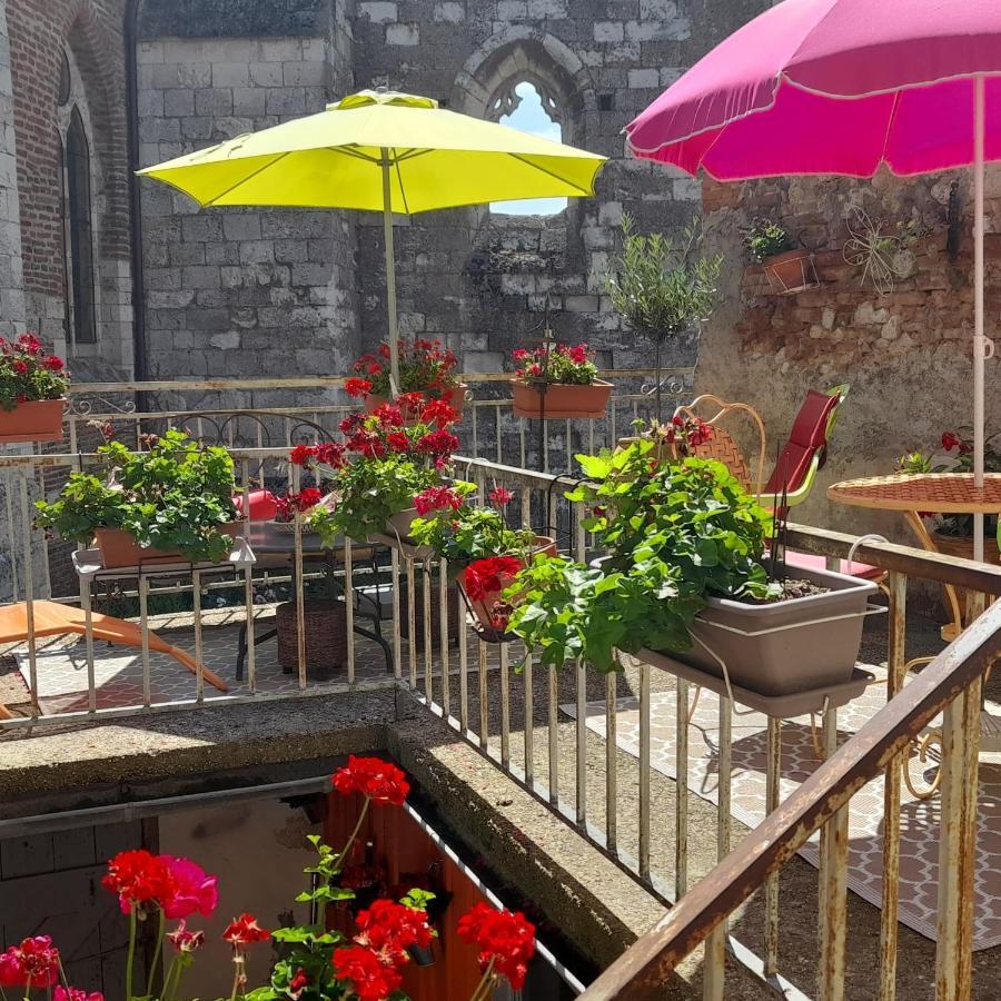 Sur Le Chemin Bed and Breakfast Auvillar Buitenkant foto